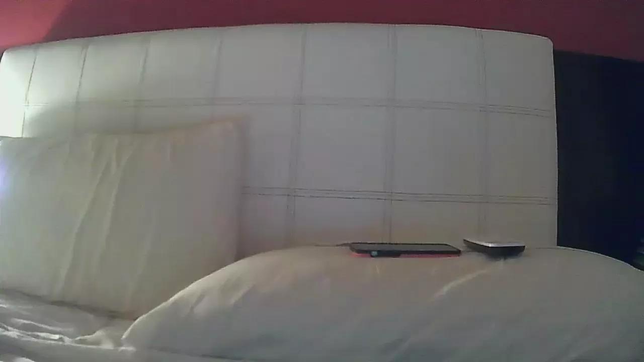 Alexiastrepp on Cam4 