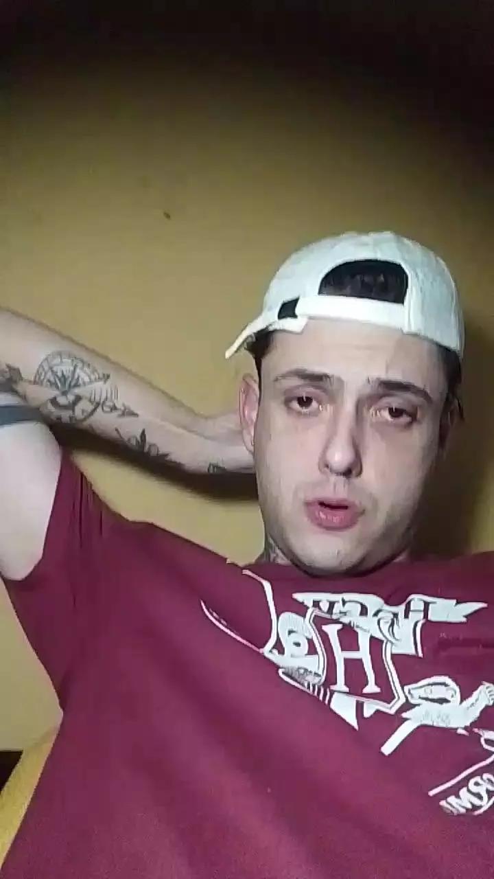 andrestechha on Cam4 