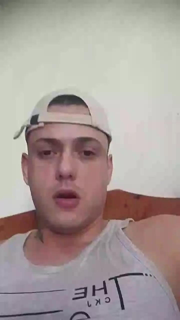 andrestechha on Cam4 