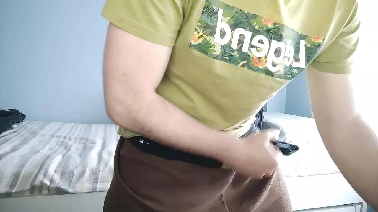 asieko5n on Cam4 