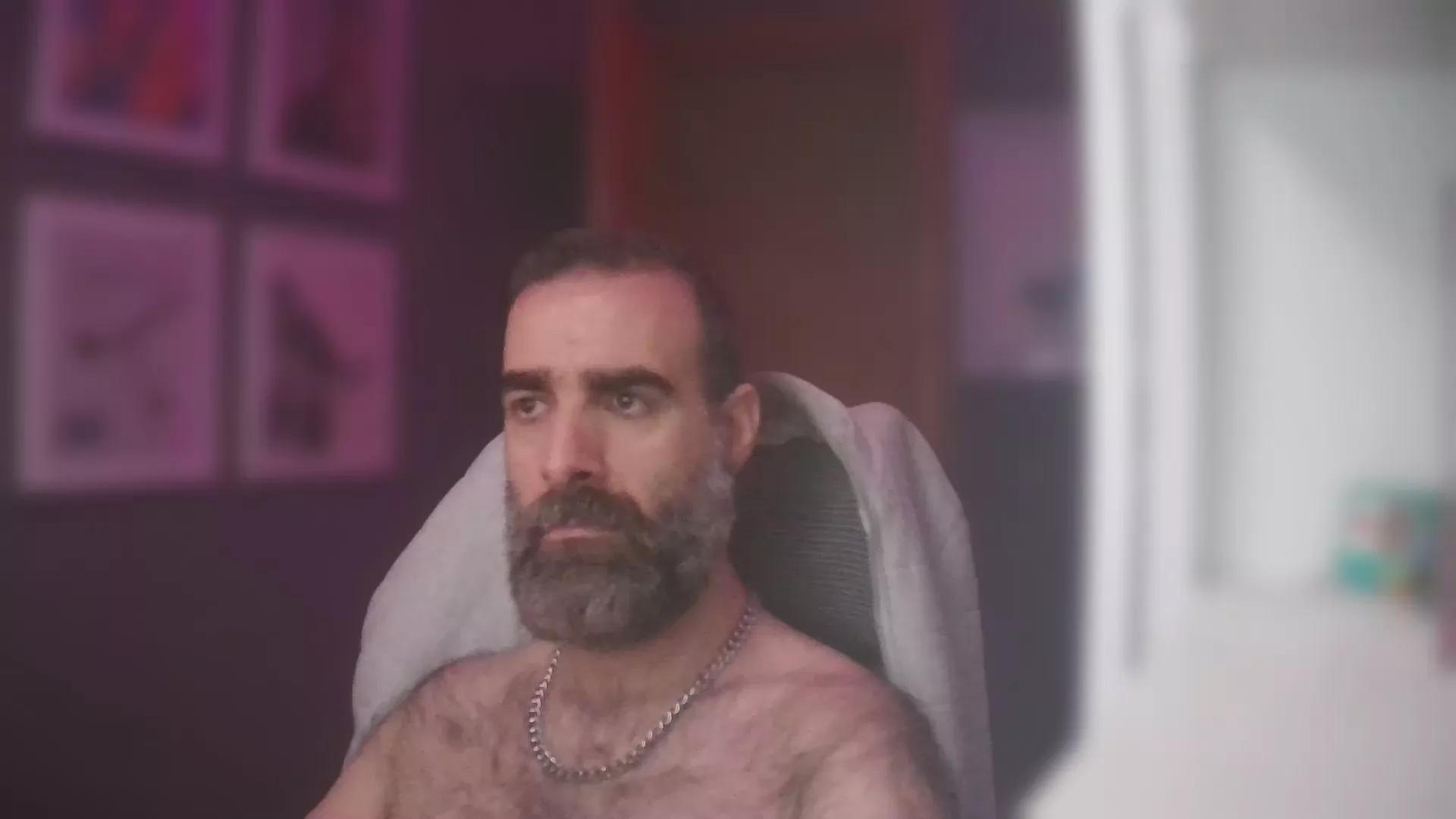 B0NE on Cam4 