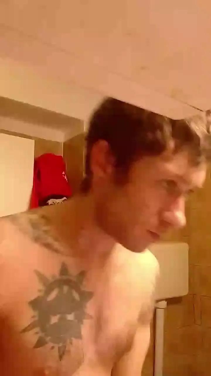 Baby2092 on Cam4 