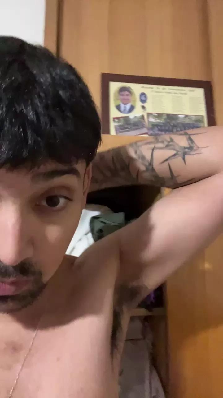 Basti_an69 on Cam4 