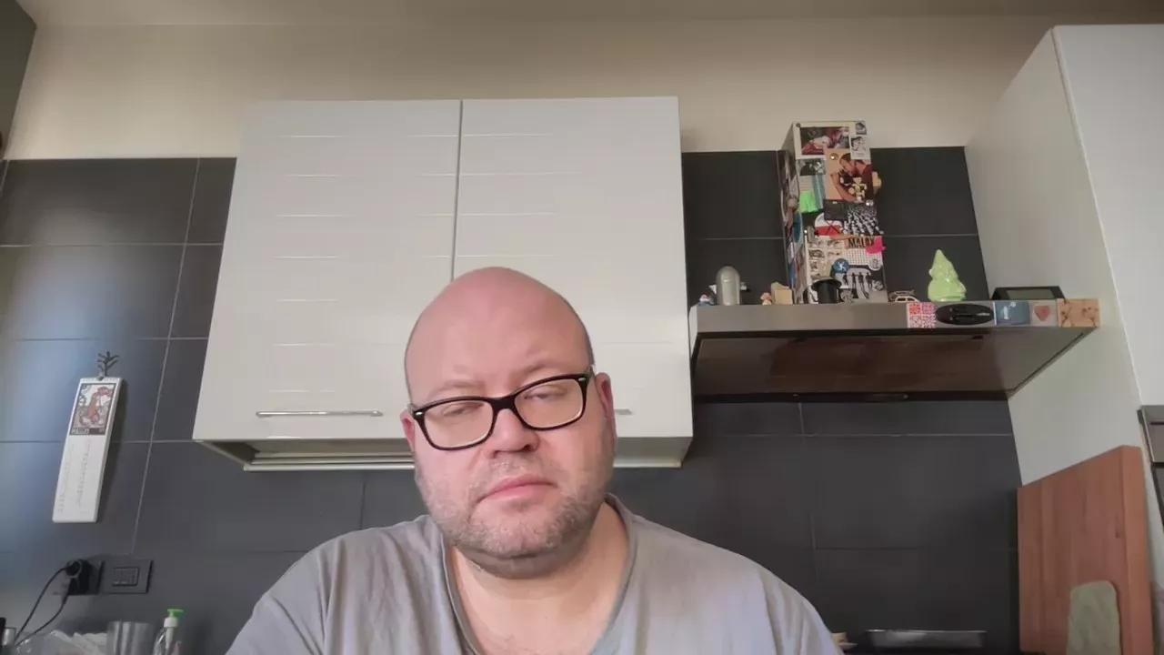 BearBoy78 on Cam4 