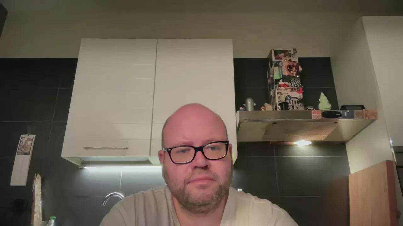 BearBoy78 on Cam4 