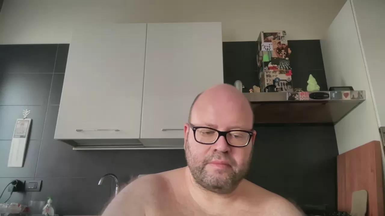 BearBoy78 on Cam4 