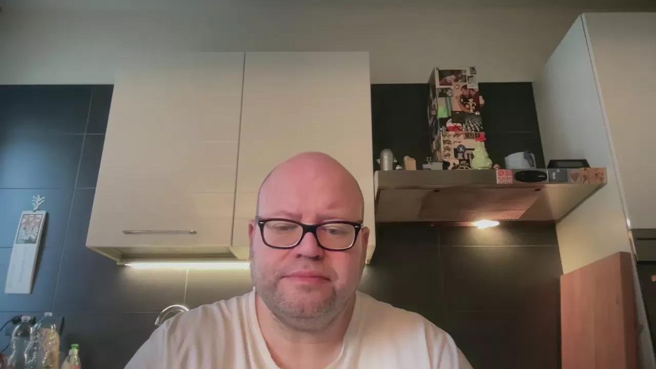 BearBoy78 on Cam4 