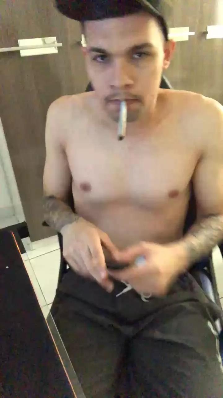 beh_pauzao on Cam4 