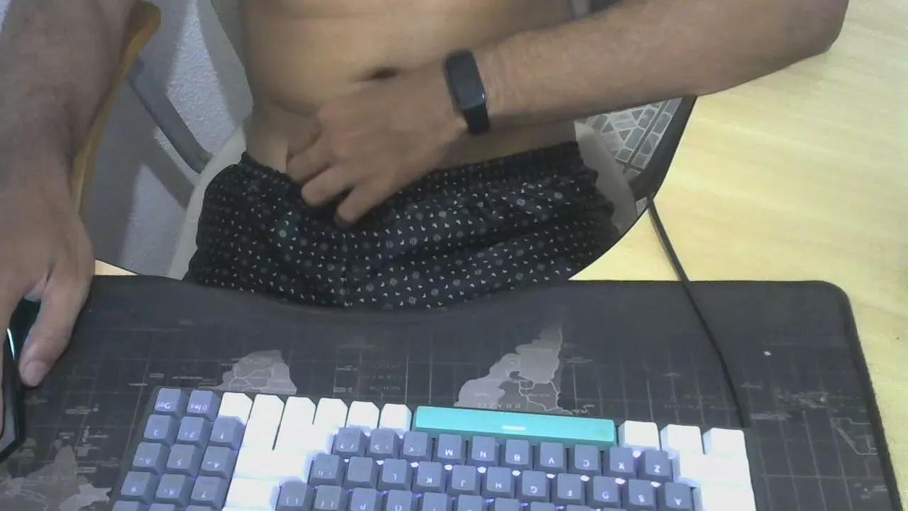bembemdiscreto on Cam4 