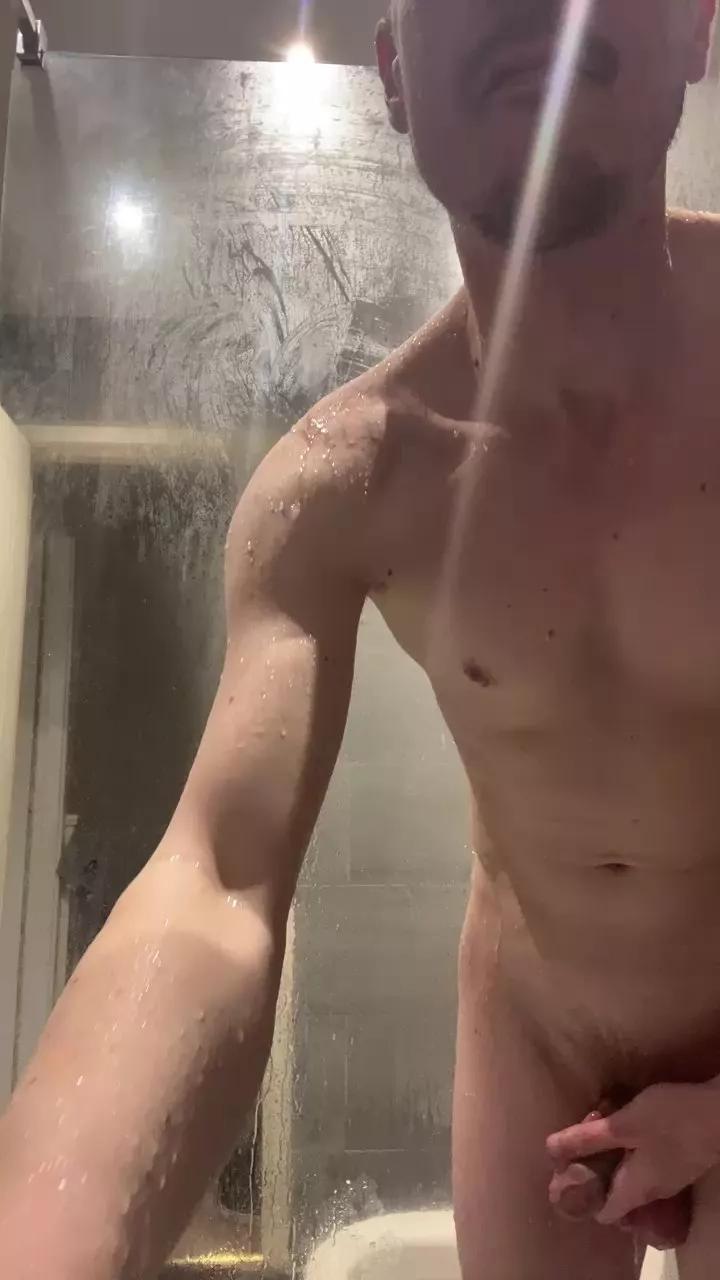 Bigloafs on Cam4 
