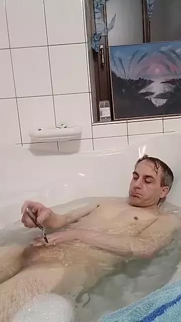 BiInTrier on Cam4 