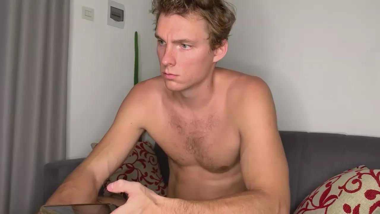 blueyedmonster on Cam4 