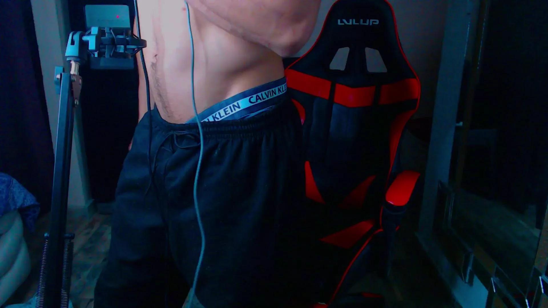 Boy_Perfec on Cam4 