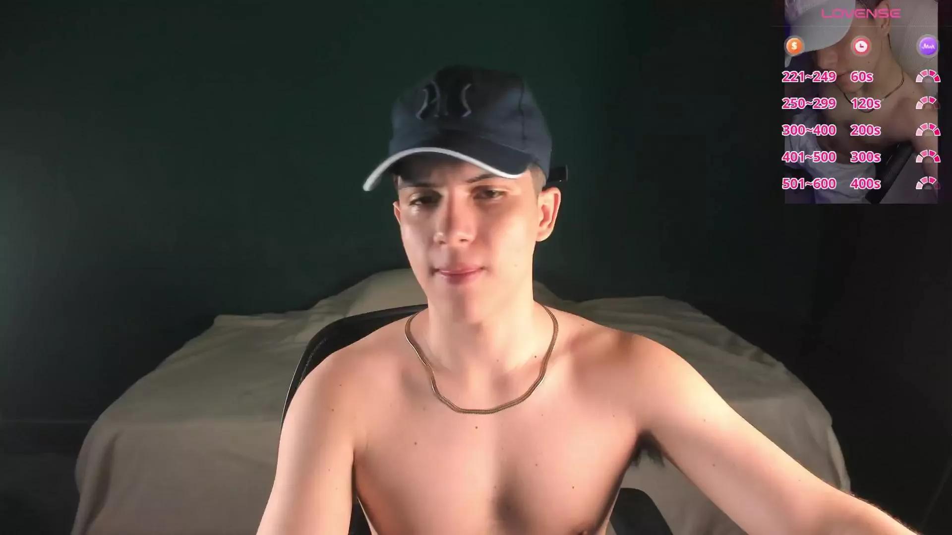 Brat__ on Cam4 