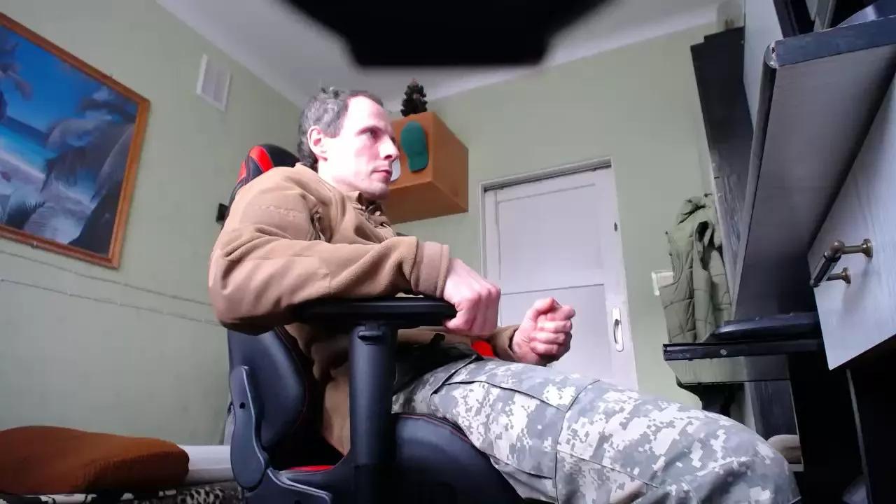 c_h9w2d7p5 on Cam4 