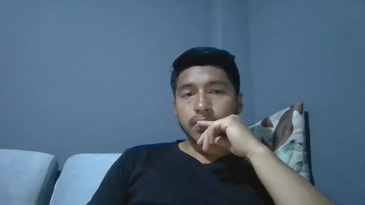 Carlos93471 on Cam4 