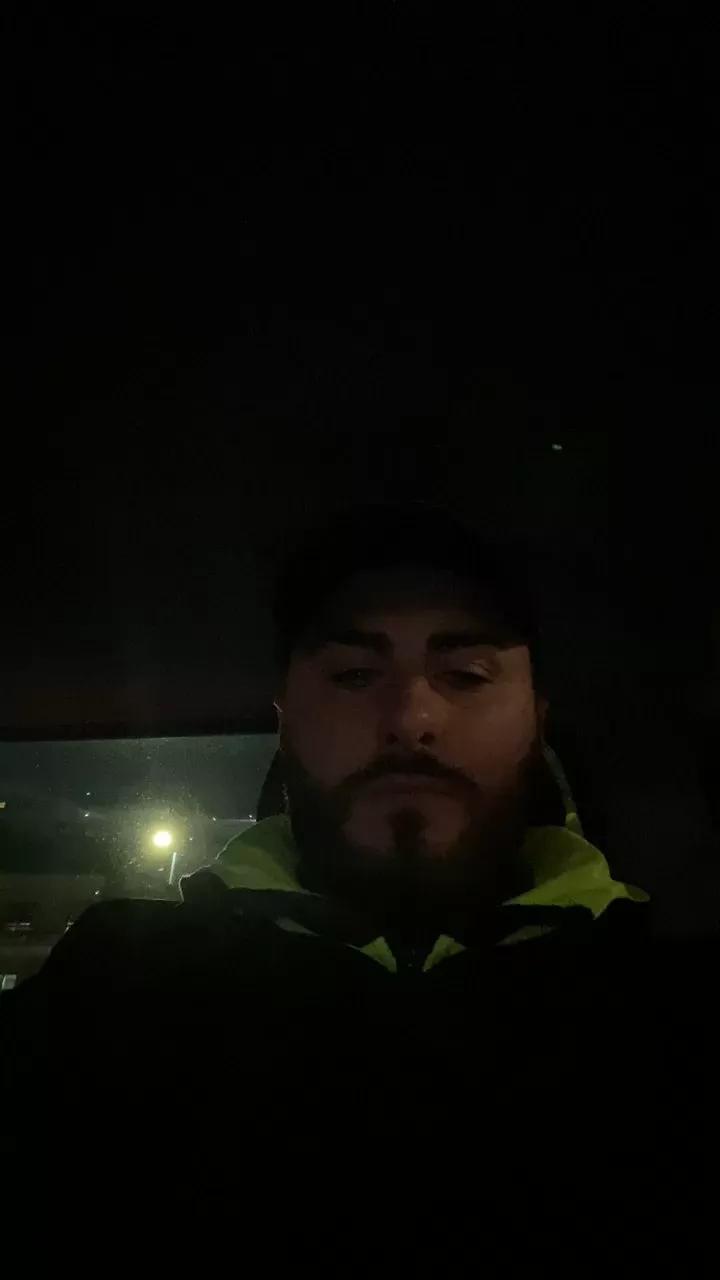 CavalloGaloppa on Cam4 