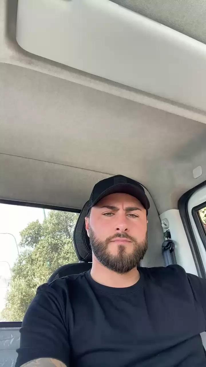 CavalloGaloppa on Cam4 