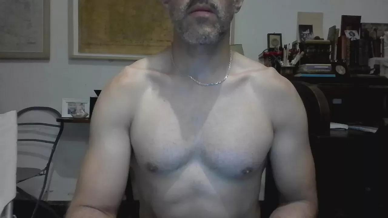 Cesco_X on Cam4 