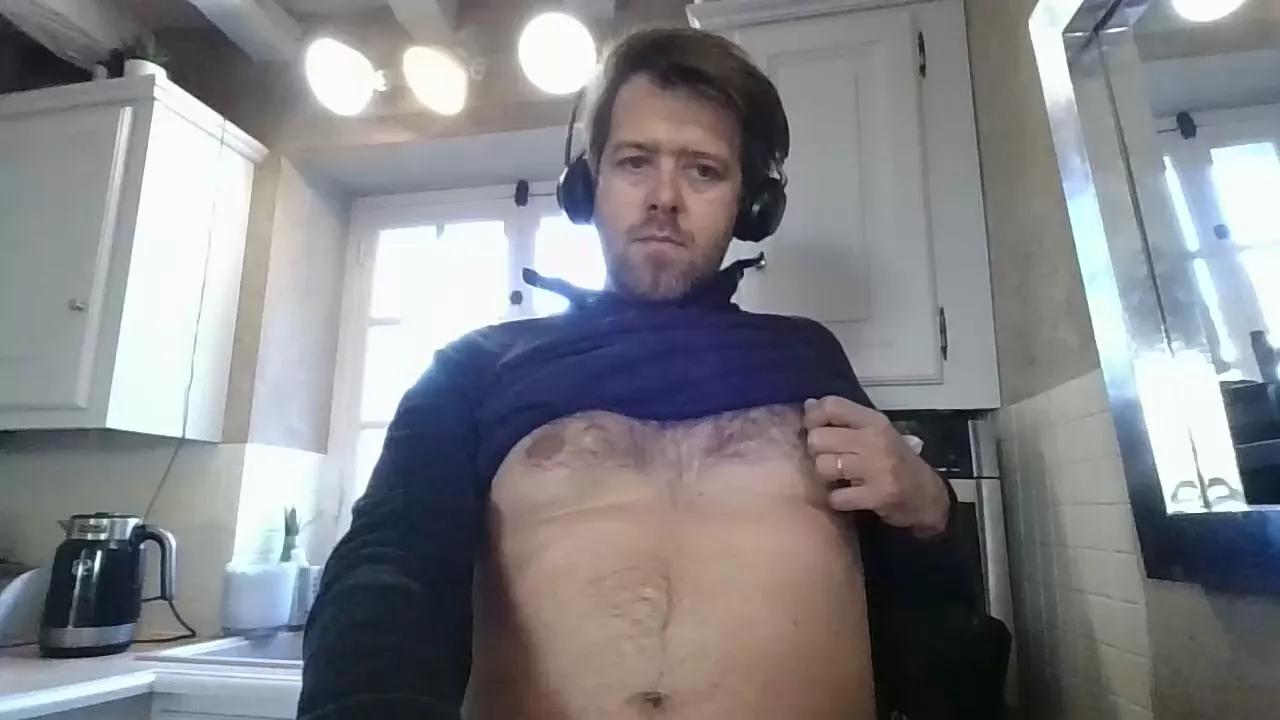 charlyplc75 on Cam4 
