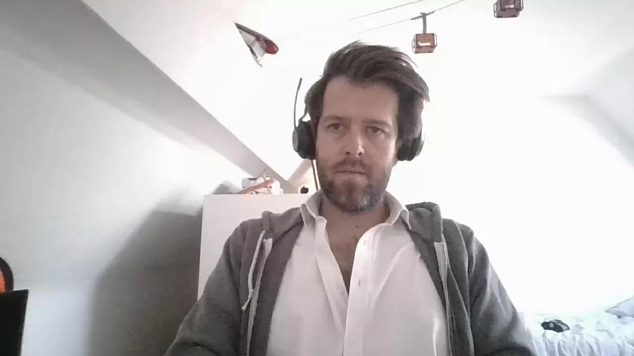 charlyplc75 on Cam4 