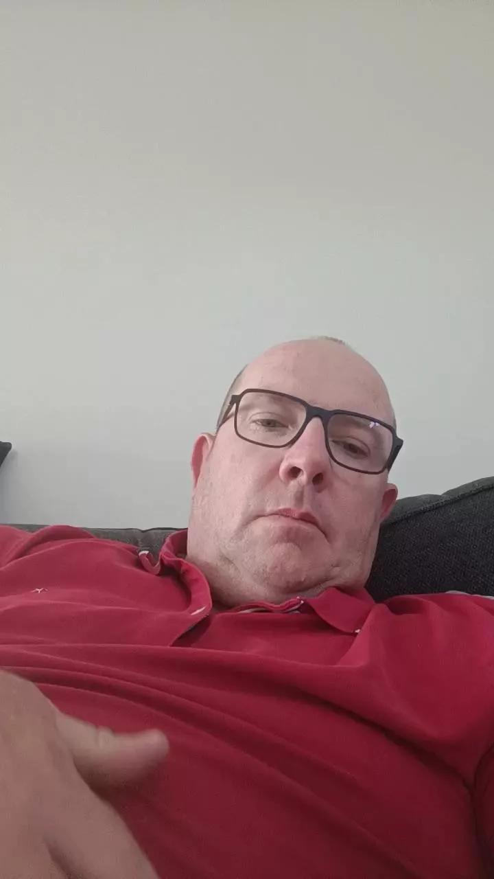 chaudmansext4 on Cam4 