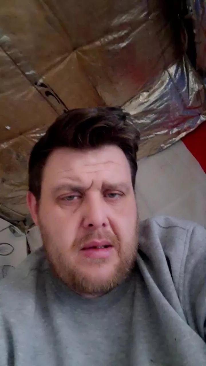 Chavbear on Cam4 