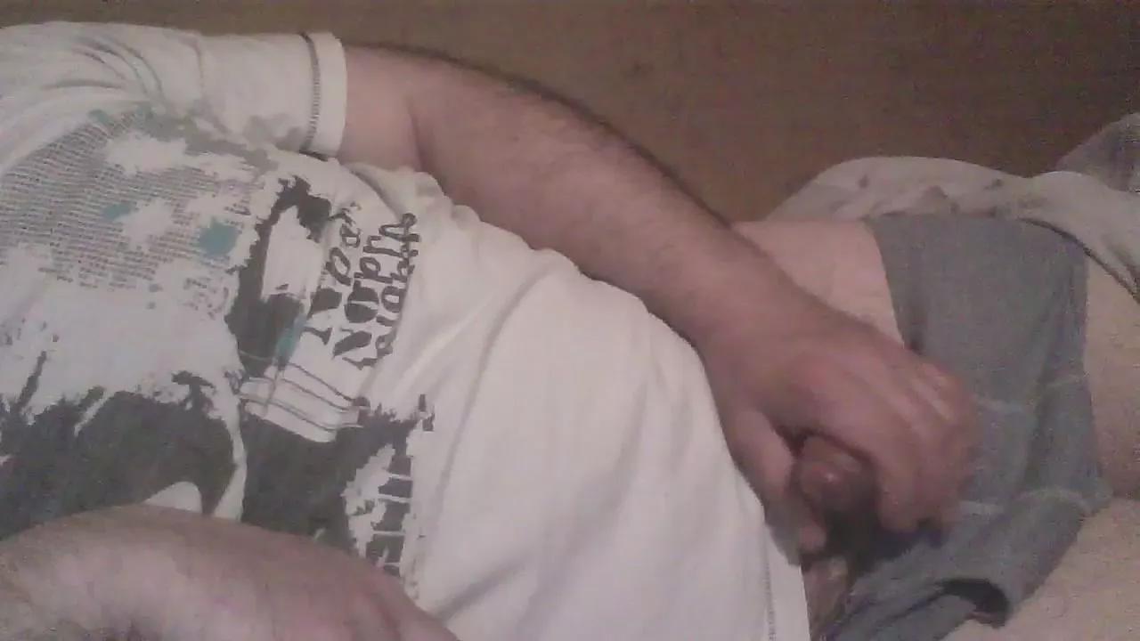 cricri222 on Cam4 