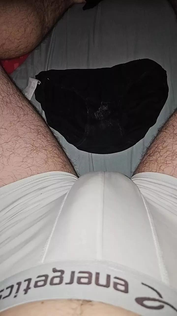 Crispi09 on Cam4 