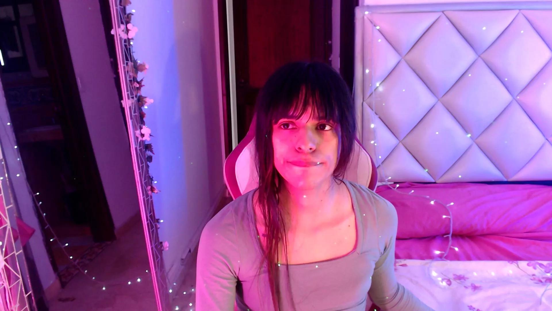 DannaDoll69 on Cam4 