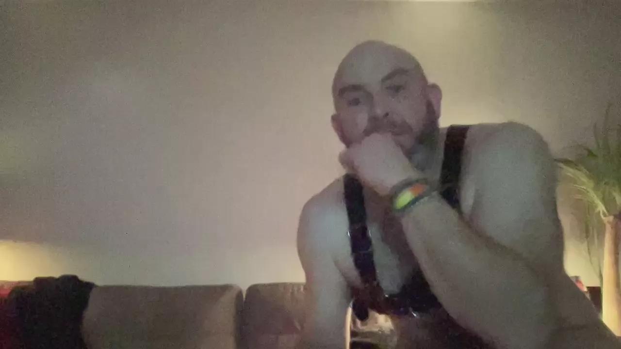 DarksPIGS on Cam4 