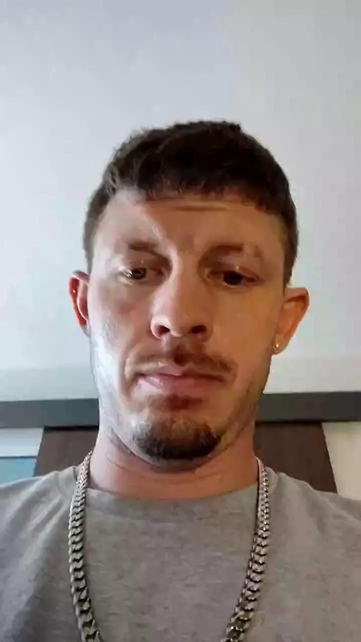 David_in_702 on Cam4 