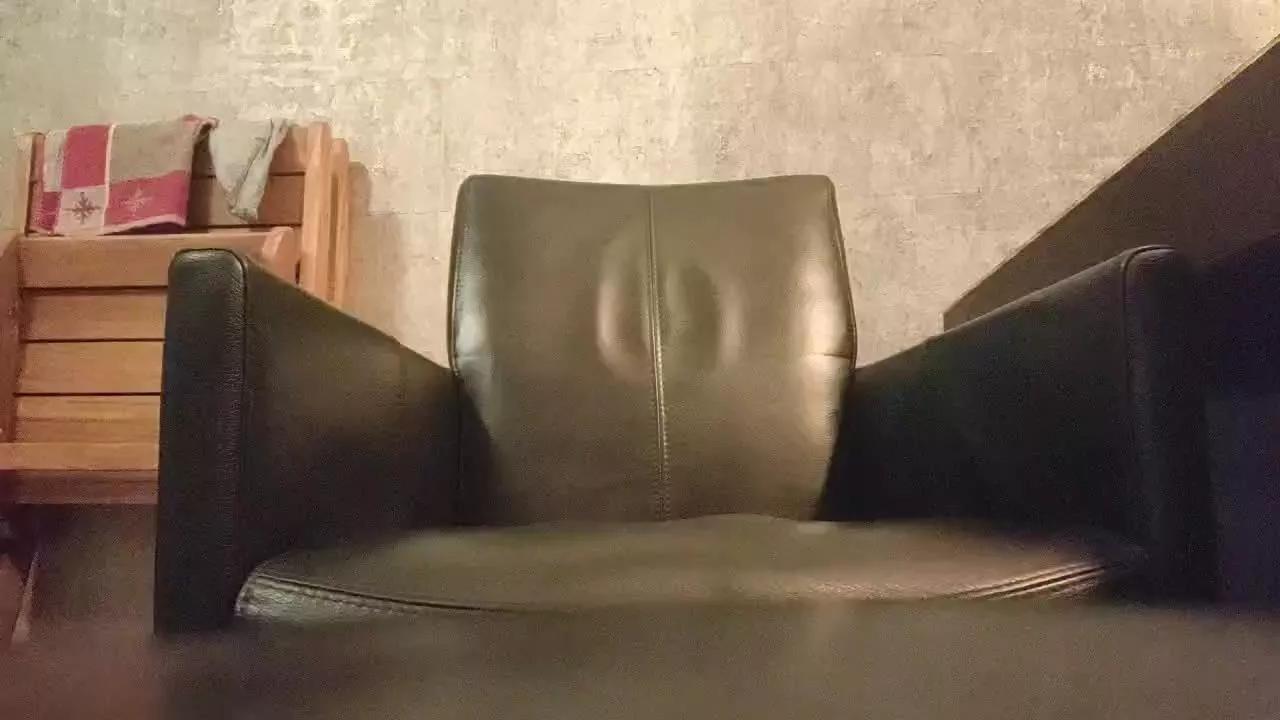 Dezslaaf on Cam4 