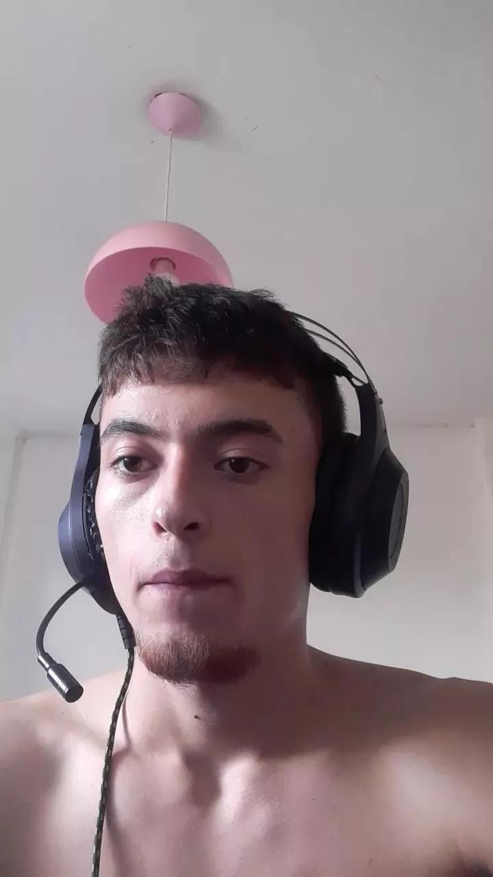 Dickandmorffi on Cam4 