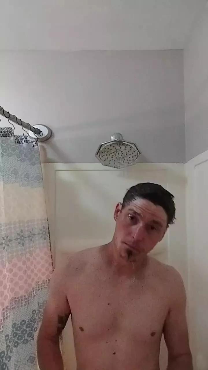 dickthump69 on Cam4 