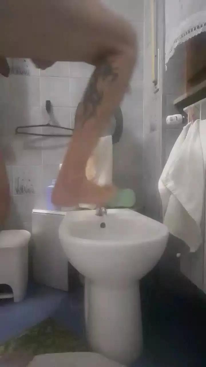 Elabahi69 on Cam4 
