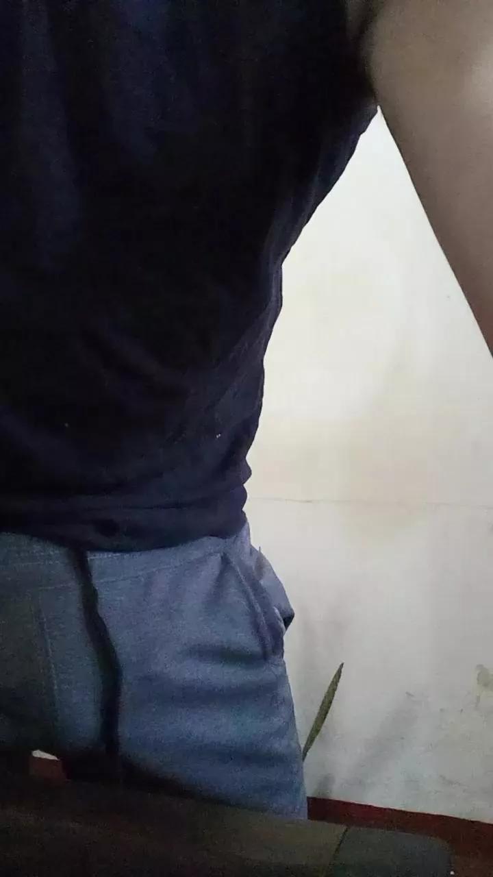 eljavi2 on Cam4 