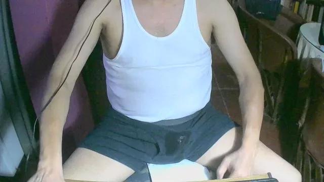 elwe_vudote on Cam4 