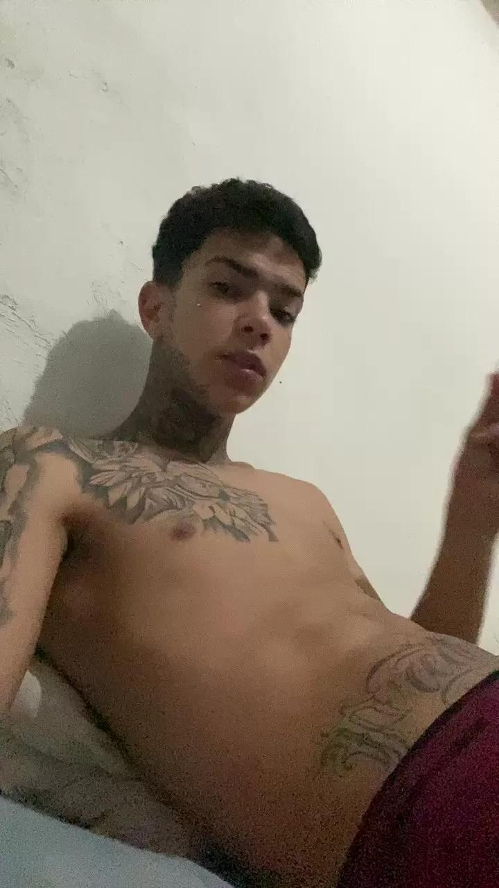 Eookevin on Cam4 