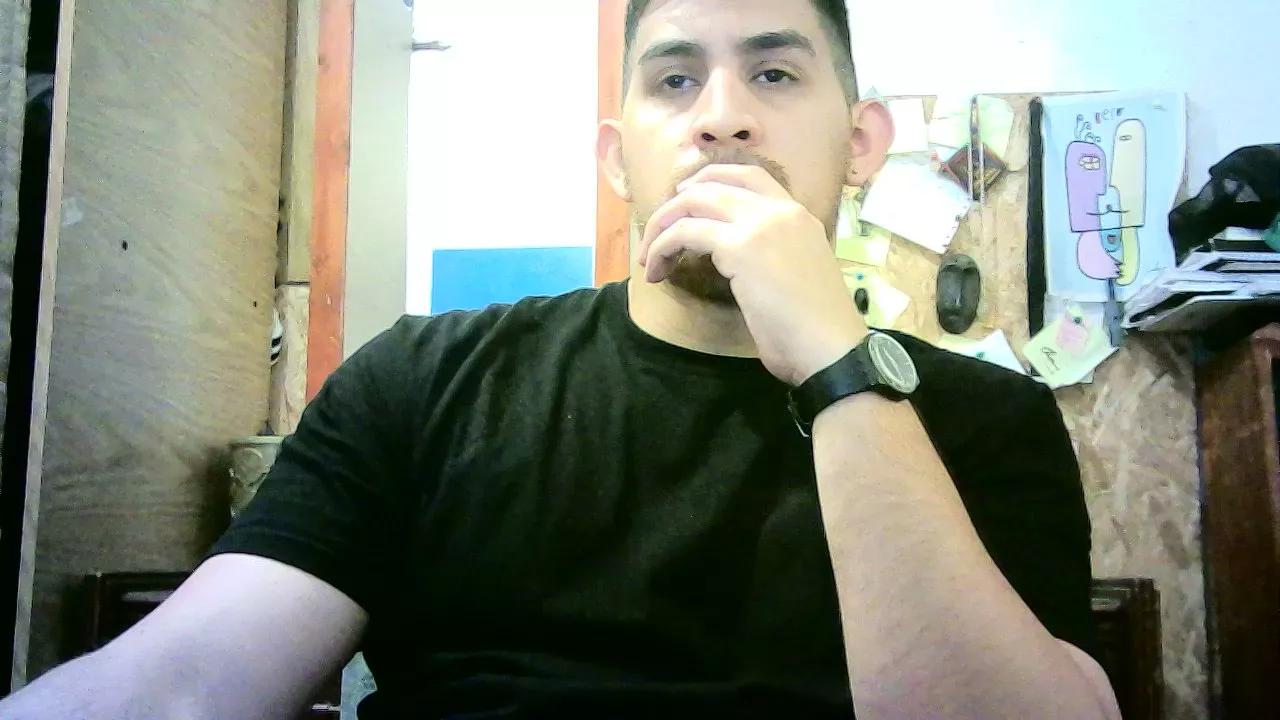 Ezeca1 on Cam4 