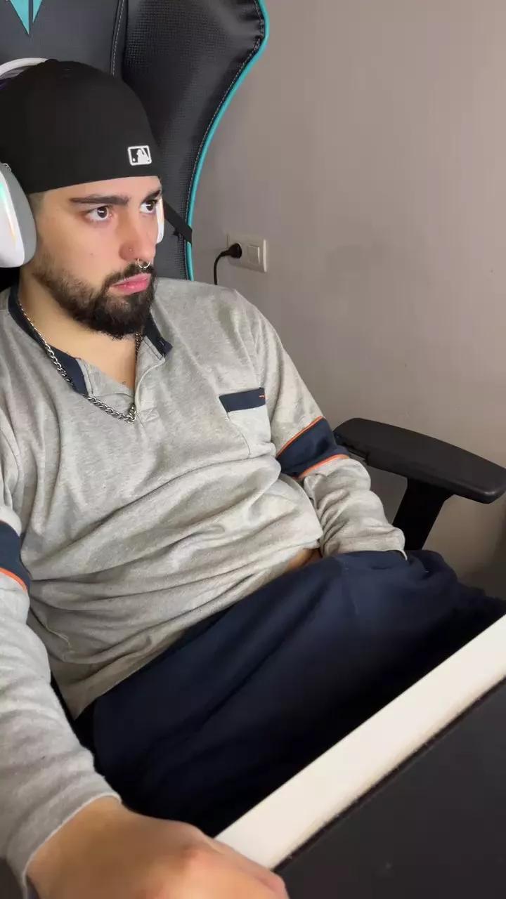 Fer000ando on Cam4 
