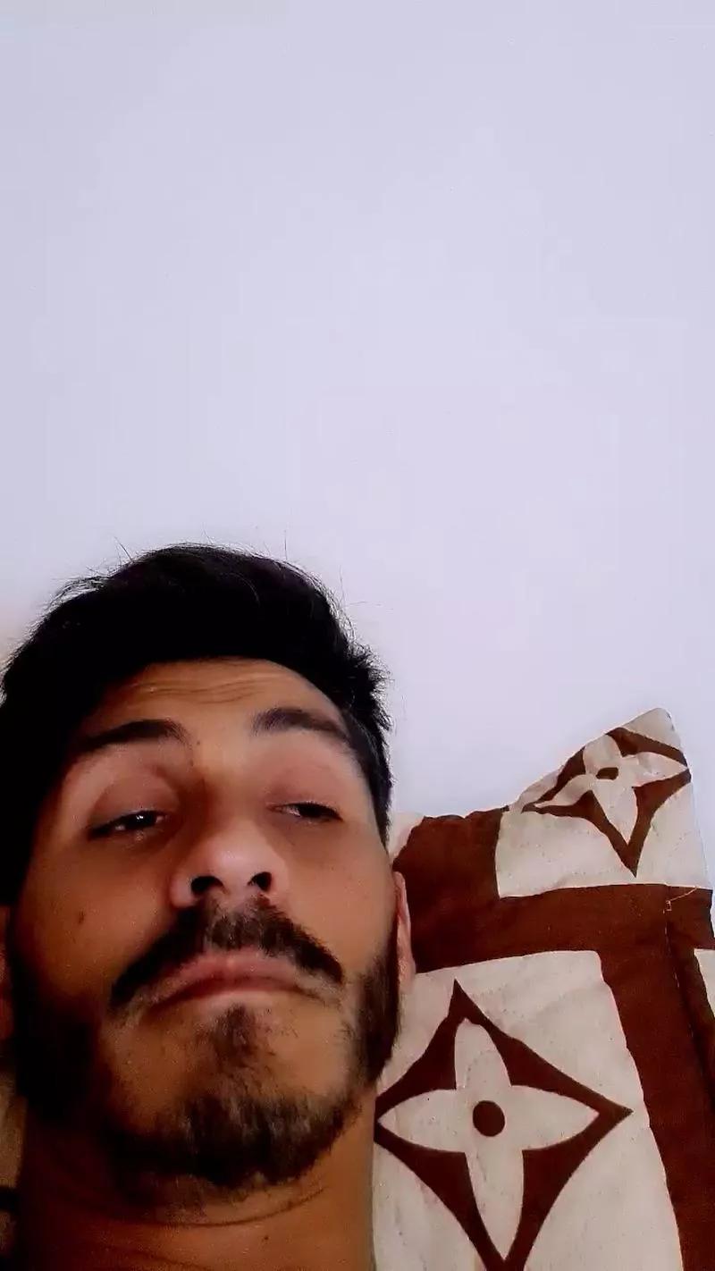 Flacocrs2809 on Cam4 
