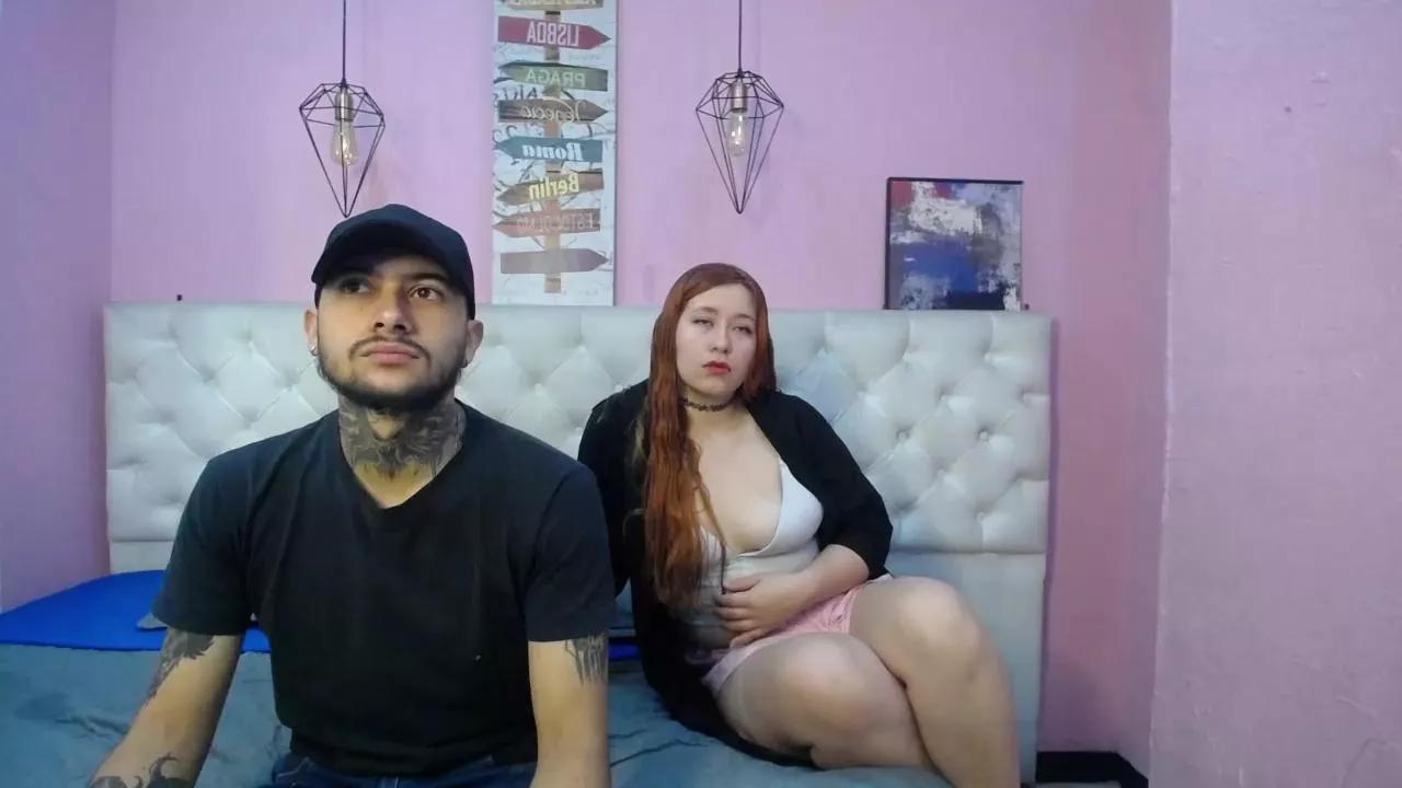 FoxyBlazee on Cam4 