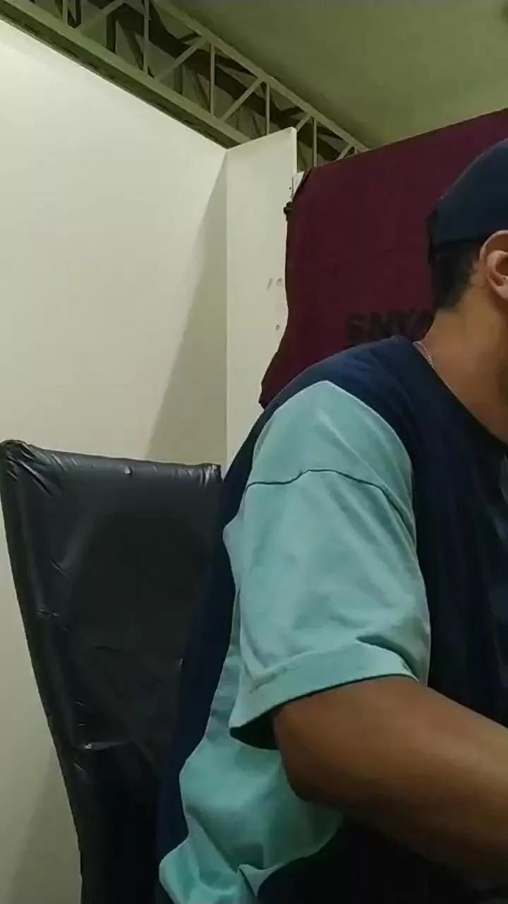 gabriel4575 on Cam4 