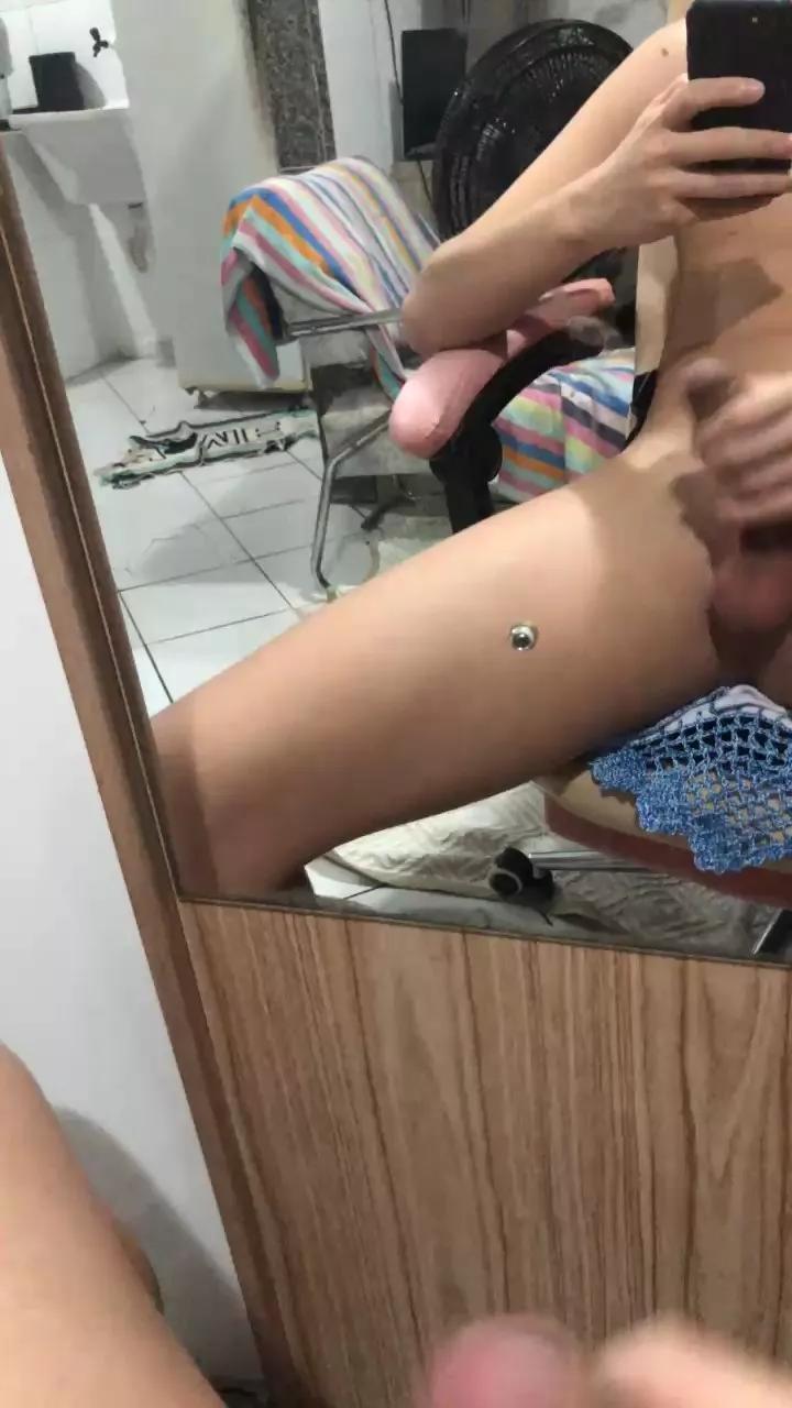 gabrielgomes123 on Cam4 