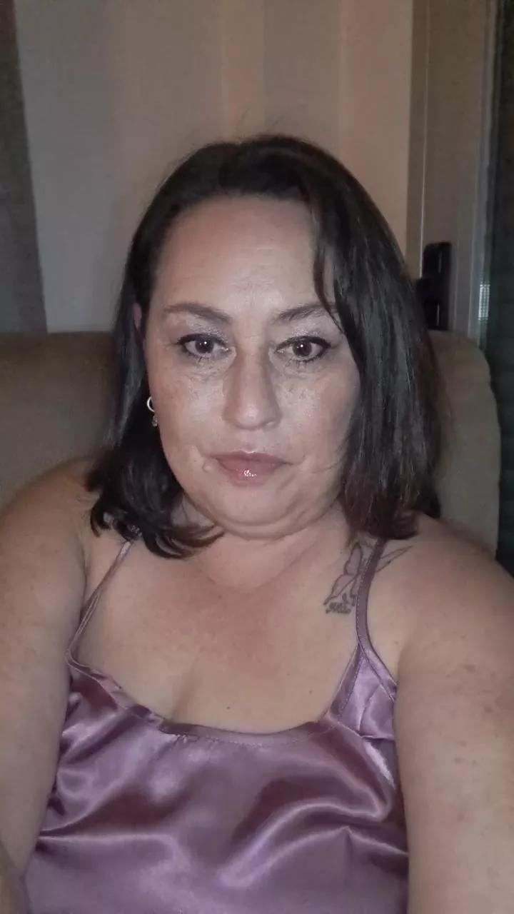 Gatitamadurita on Cam4 