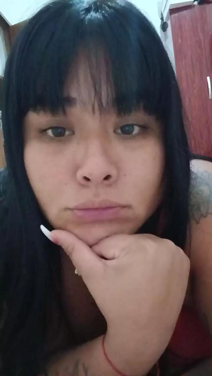 geminniana23hot on Cam4 