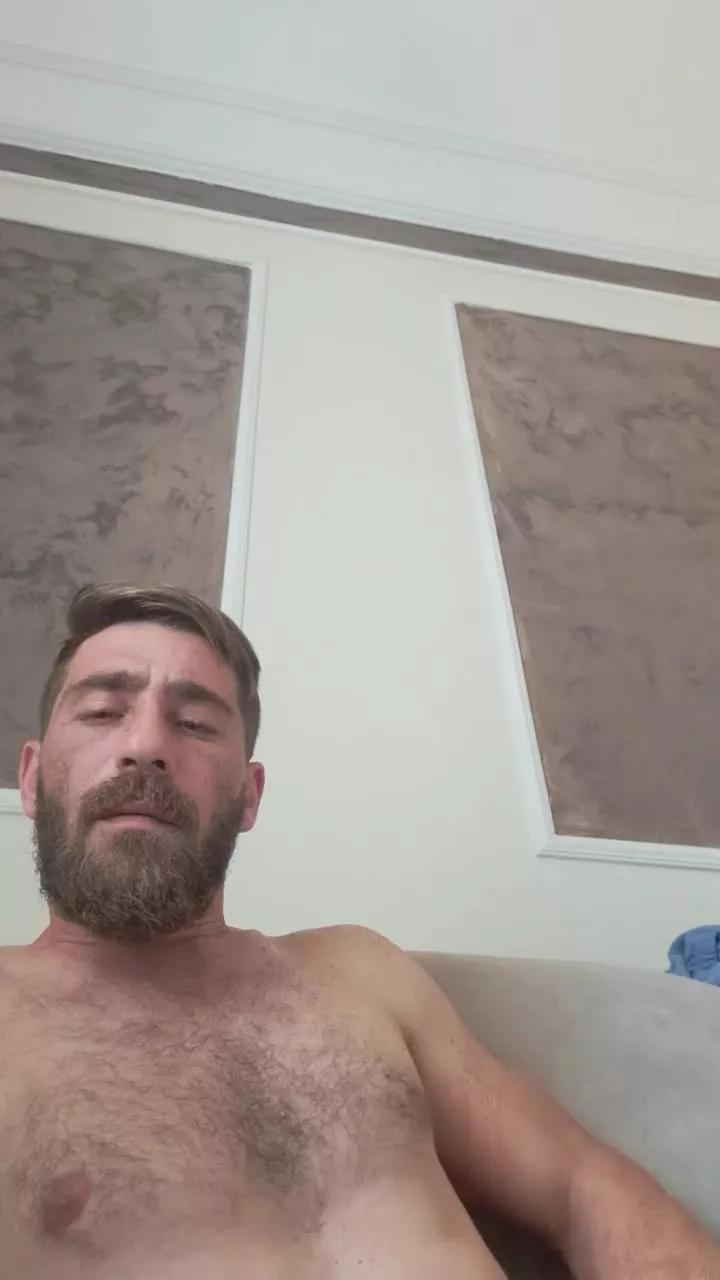 Giochicchio46 on Cam4 