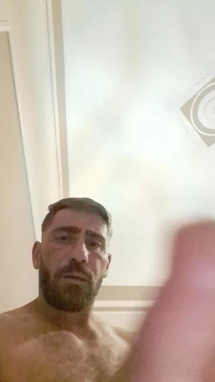 Giochicchio46 on Cam4 