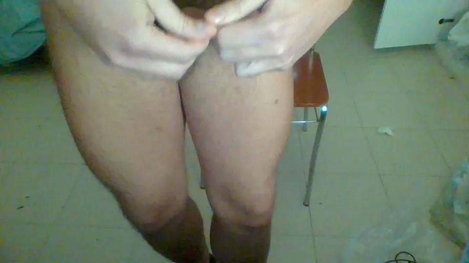 GiuliopiniTT on Cam4 